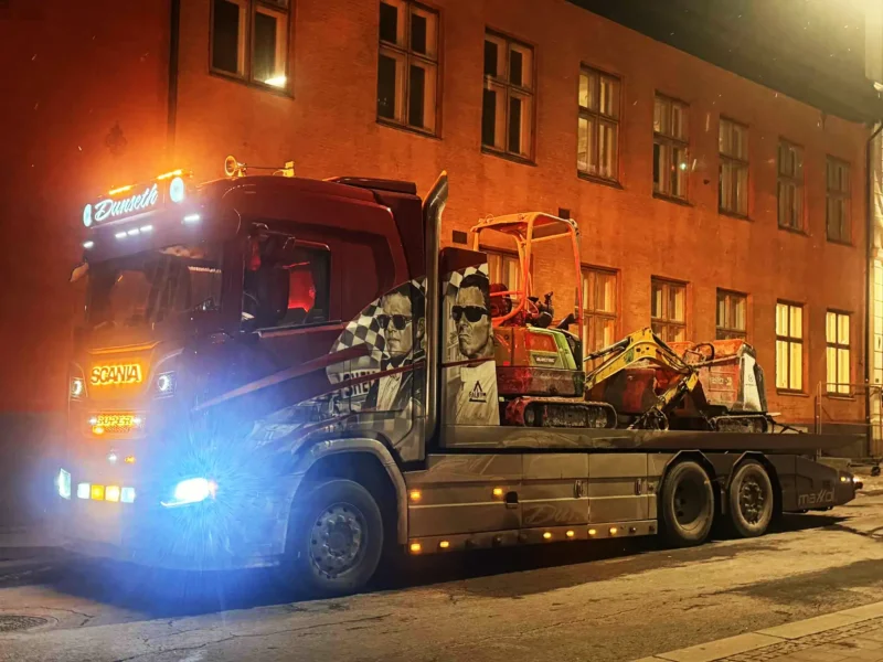 16 Dunseth transport og bilberging AS